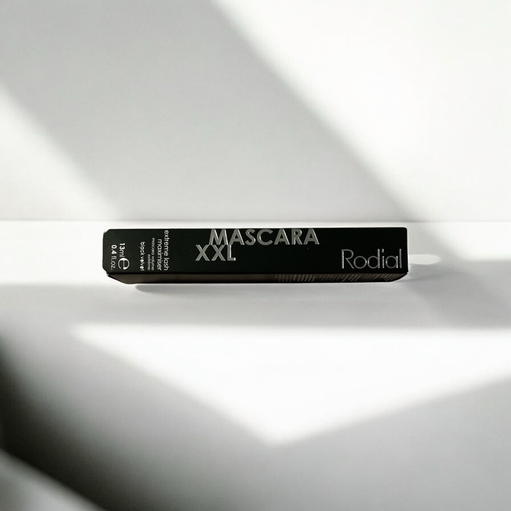 Rodial Mascara XXL Extreme lash maximiser black velvet self-care makeup beauty